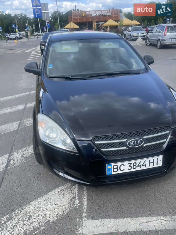 2008 kia ceed