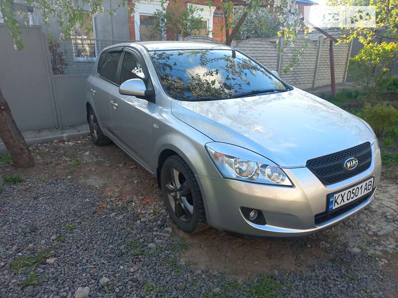 2008 kia ceed
