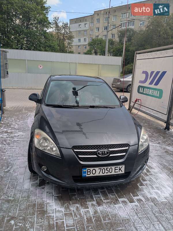 2008 kia ceed