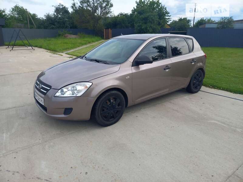 2008 kia ceed