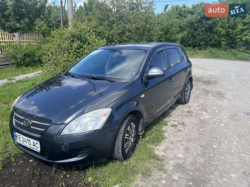 2008 kia ceed