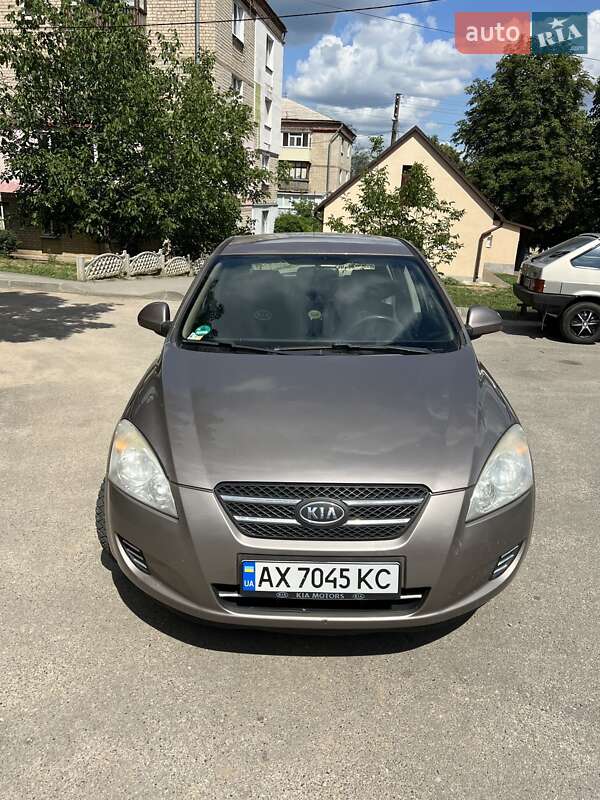 2008 kia ceed