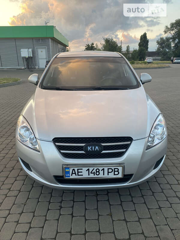 2008 kia ceed