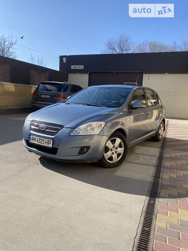 2009 kia ceed