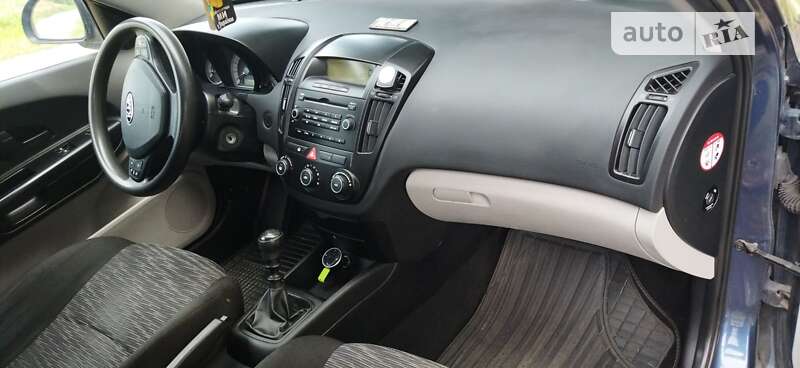 2009 kia ceed