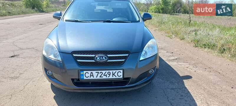 2008 kia ceed