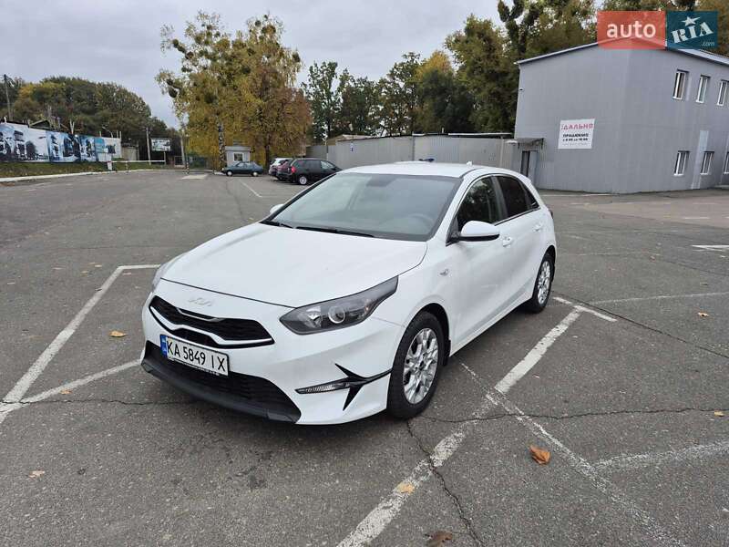 2023 kia ceed