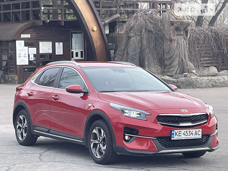2020 kia xceed