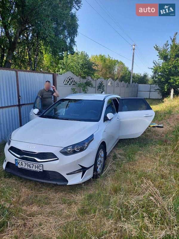 2022 kia ceed