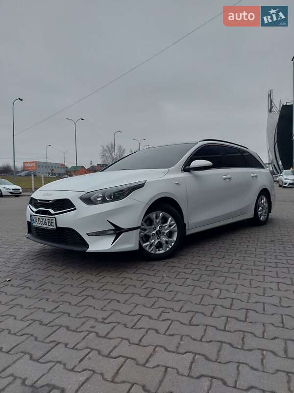 2022 kia ceed