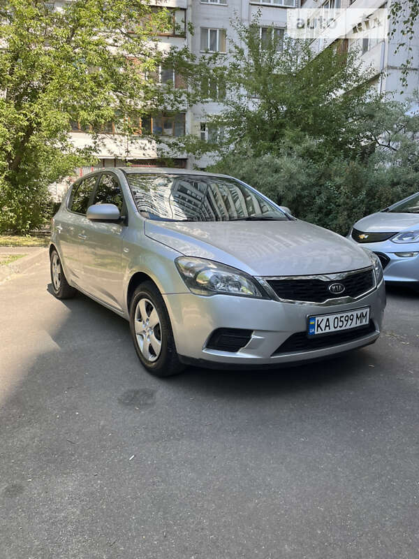 2009 kia ceed