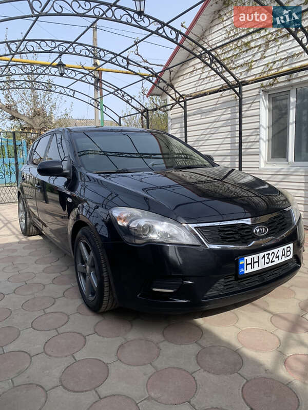 2009 kia ceed