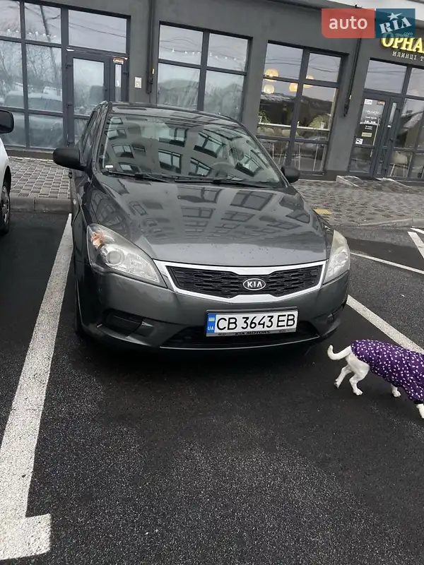 2010 kia ceed
