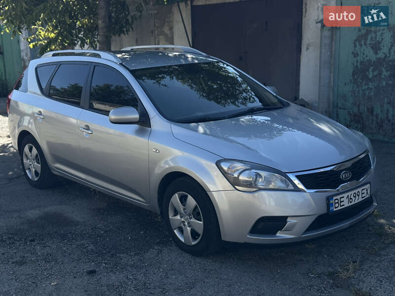 2010 kia ceed