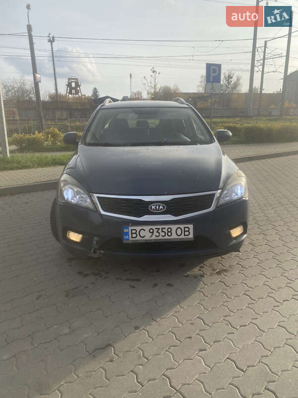 2010 kia ceed