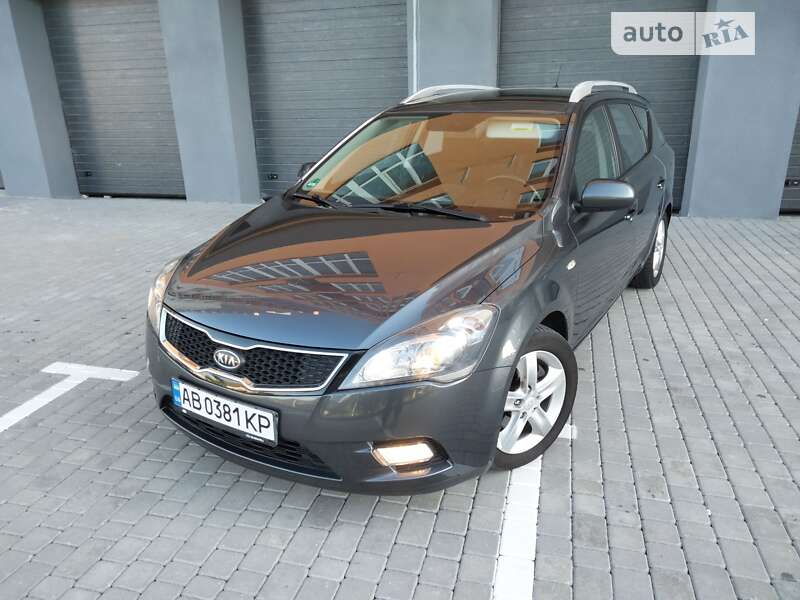 2012 kia ceed