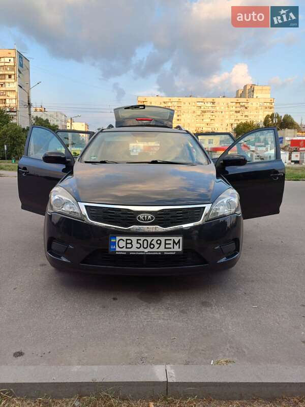 2010 kia ceed