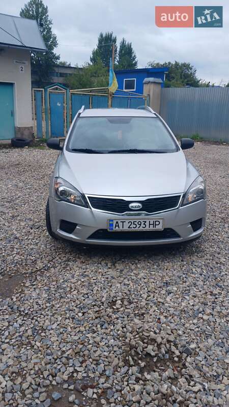 2010 kia ceed