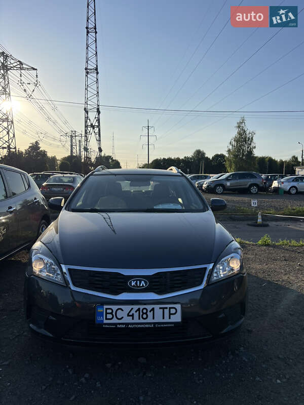 2010 kia ceed