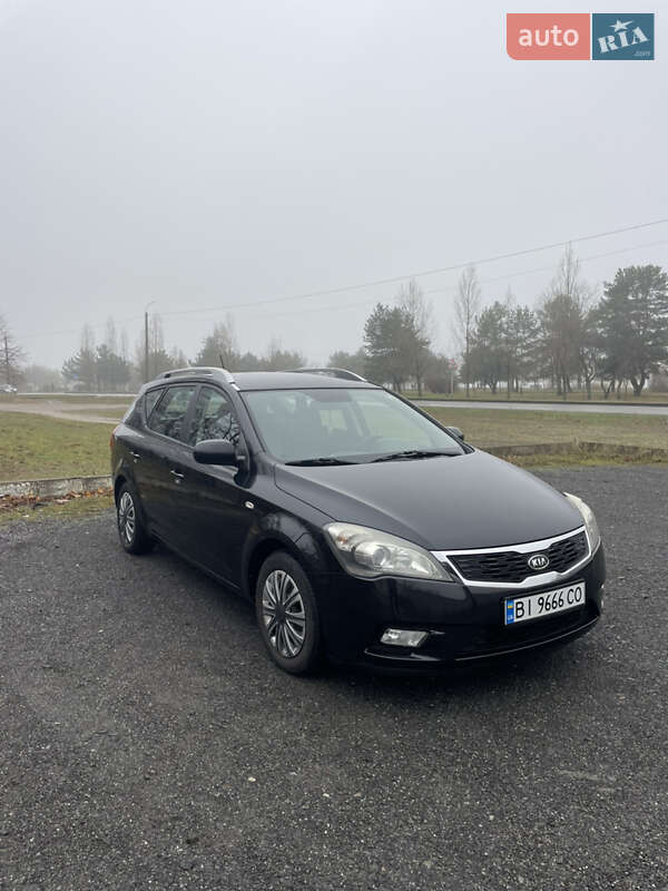 2011 kia ceed