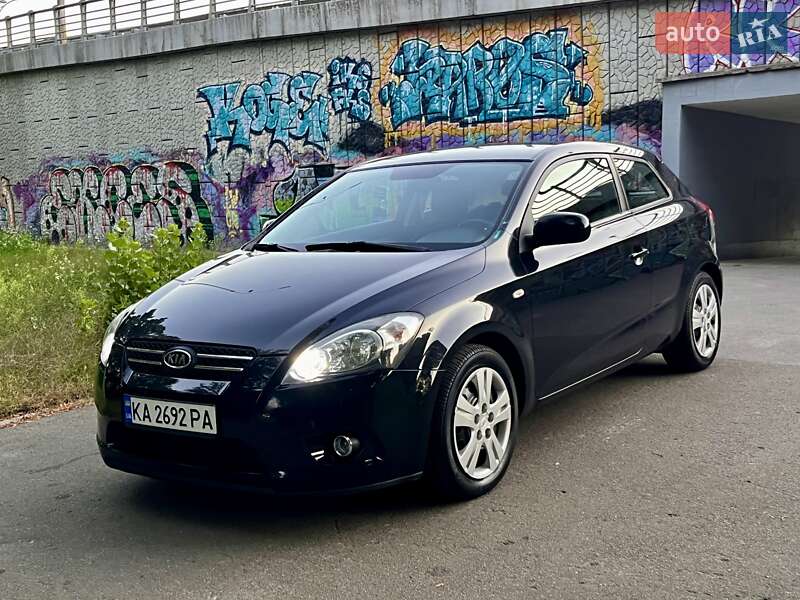2009 kia proceed