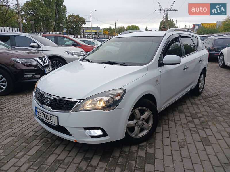 2010 kia ceed