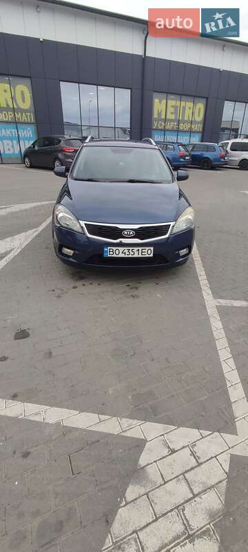 2010 kia ceed