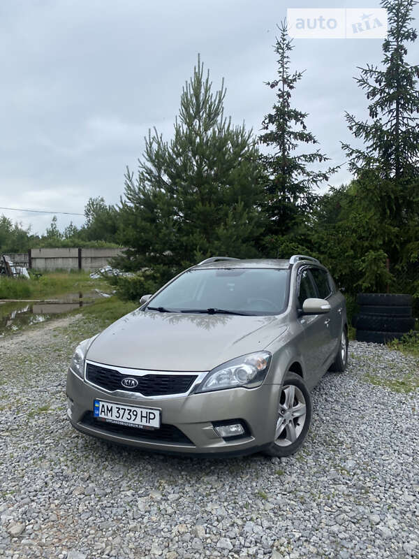2010 kia ceed