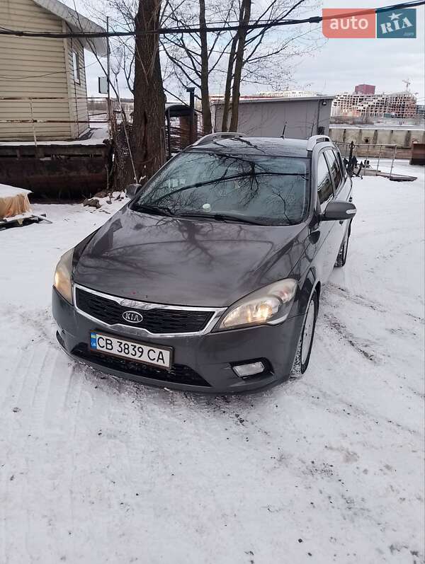 2010 kia ceed