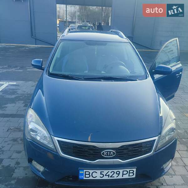 2010 kia ceed