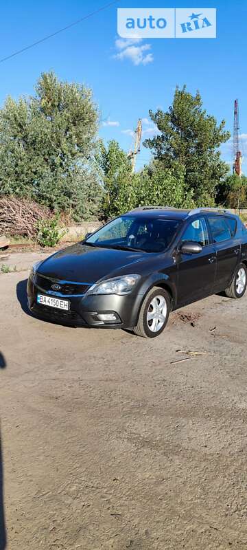 2011 kia ceed