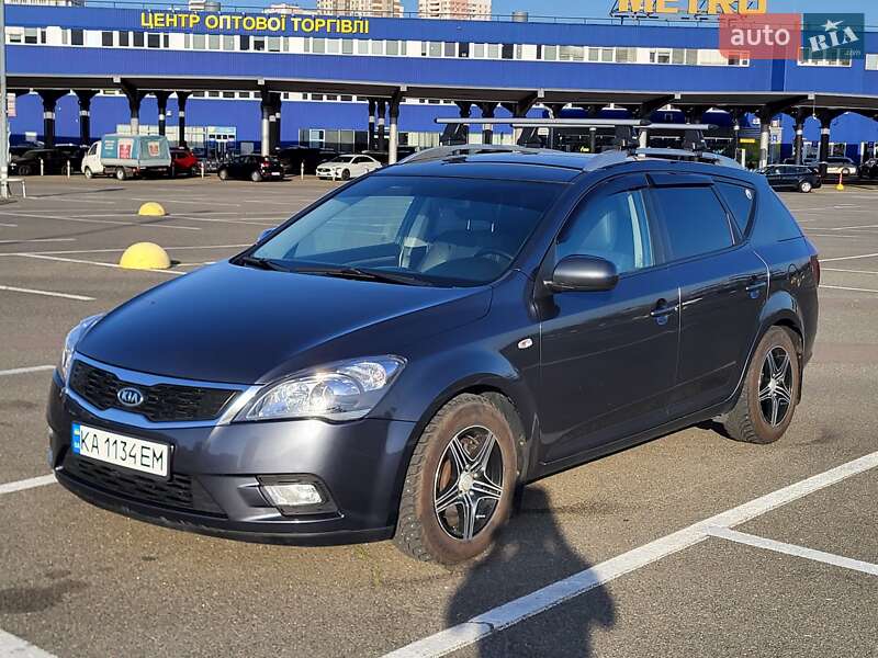 2011 kia ceed