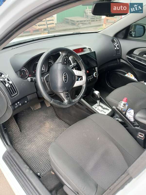 2009 kia ceed