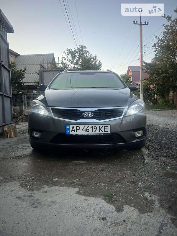 2010 kia ceed
