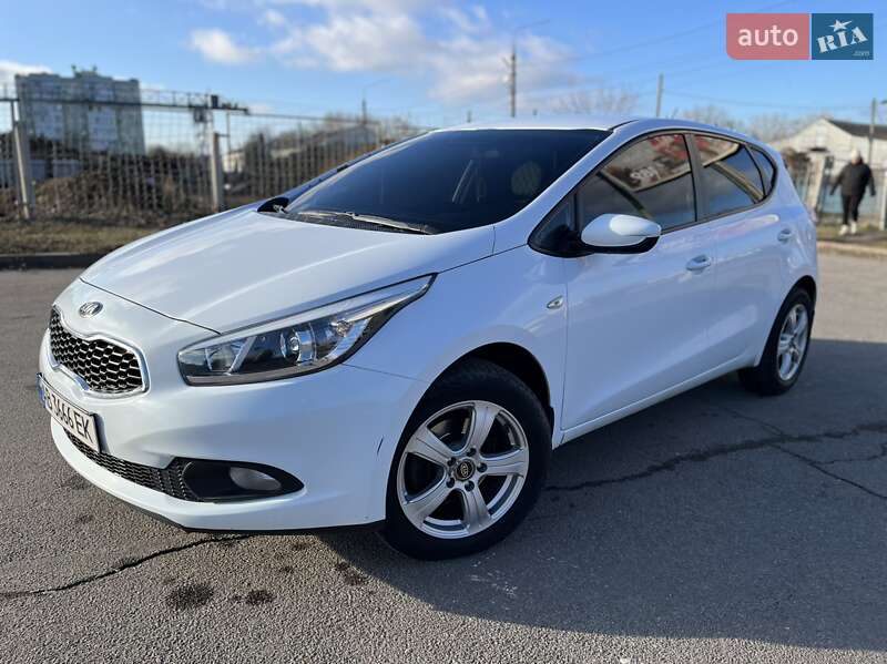 2014 kia ceed