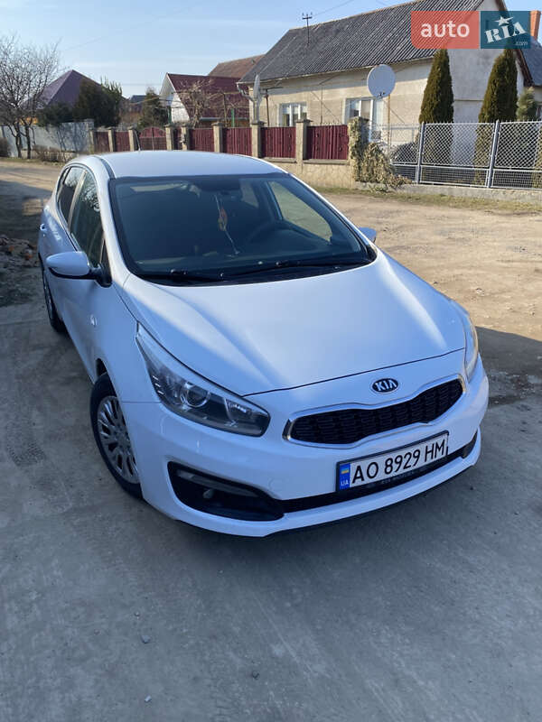 2015 kia ceed