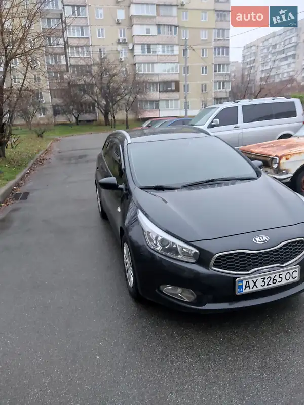 2014 kia ceed