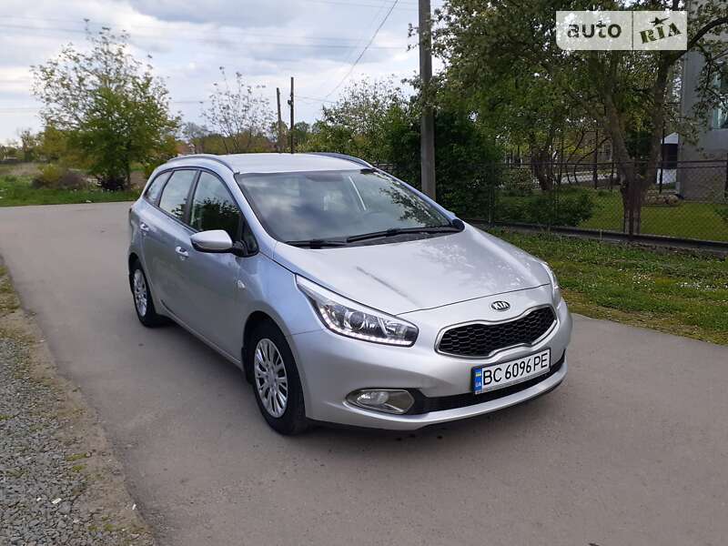 2015 kia ceed