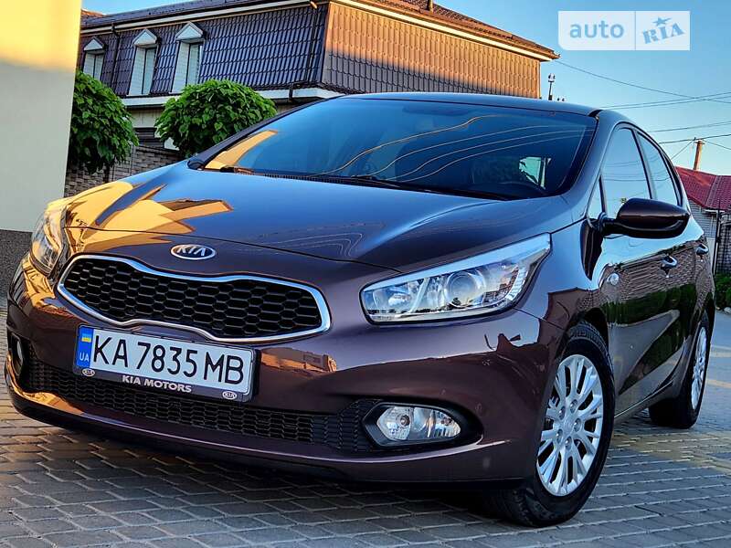 2012 kia ceed