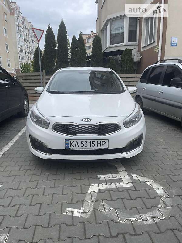 2016 kia ceed