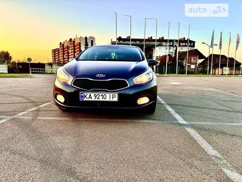2012 kia ceed