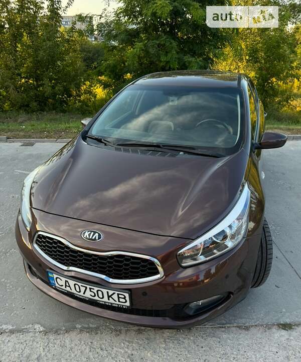 2013 kia ceed