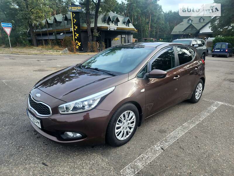 2013 kia ceed