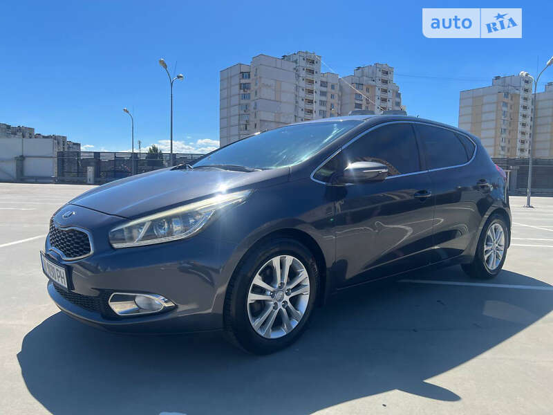 2013 kia ceed