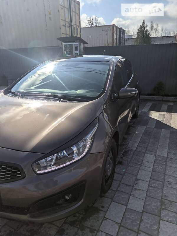 2017 kia ceed