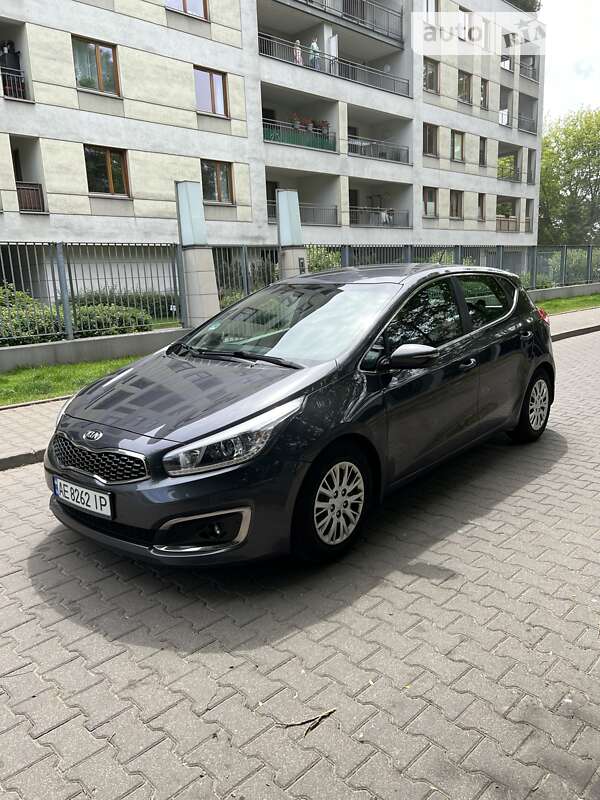 2017 kia ceed