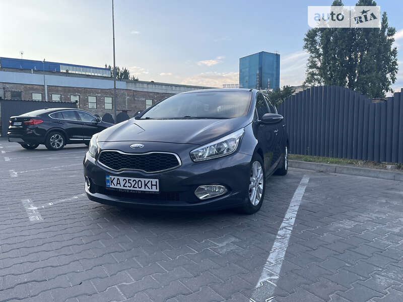 2013 kia ceed