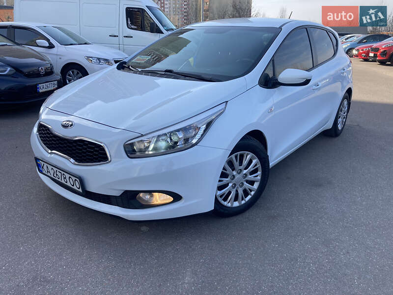 2013 kia ceed