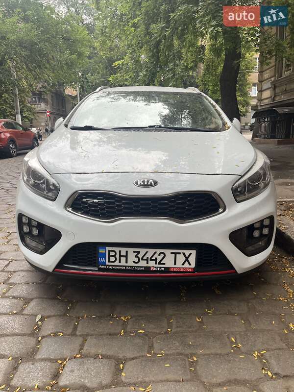 2012 kia ceed