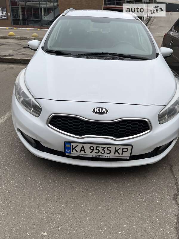 2012 kia ceed